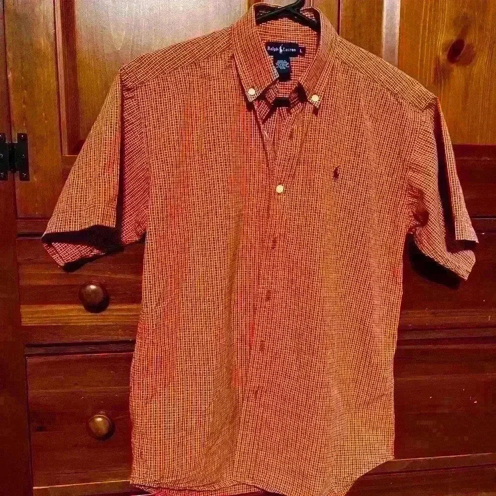 Boy’s Ralph Lauren Button down - Large